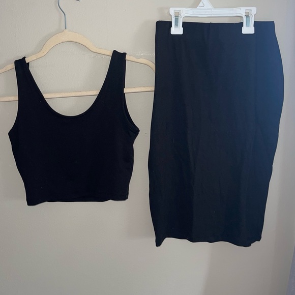 New without tags, fashion nova black matching midi skirt set, size small! - Picture 6 of 6